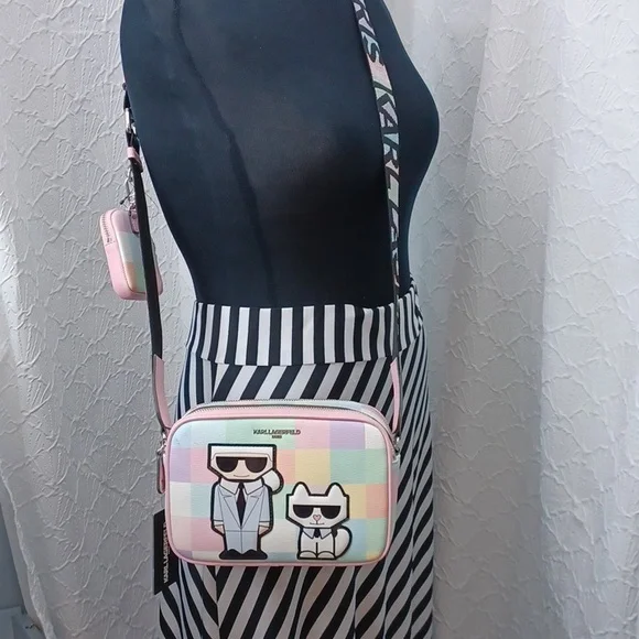 Karl Lagerfeld Camera Bag Blush Combo - Picture 9 of 15